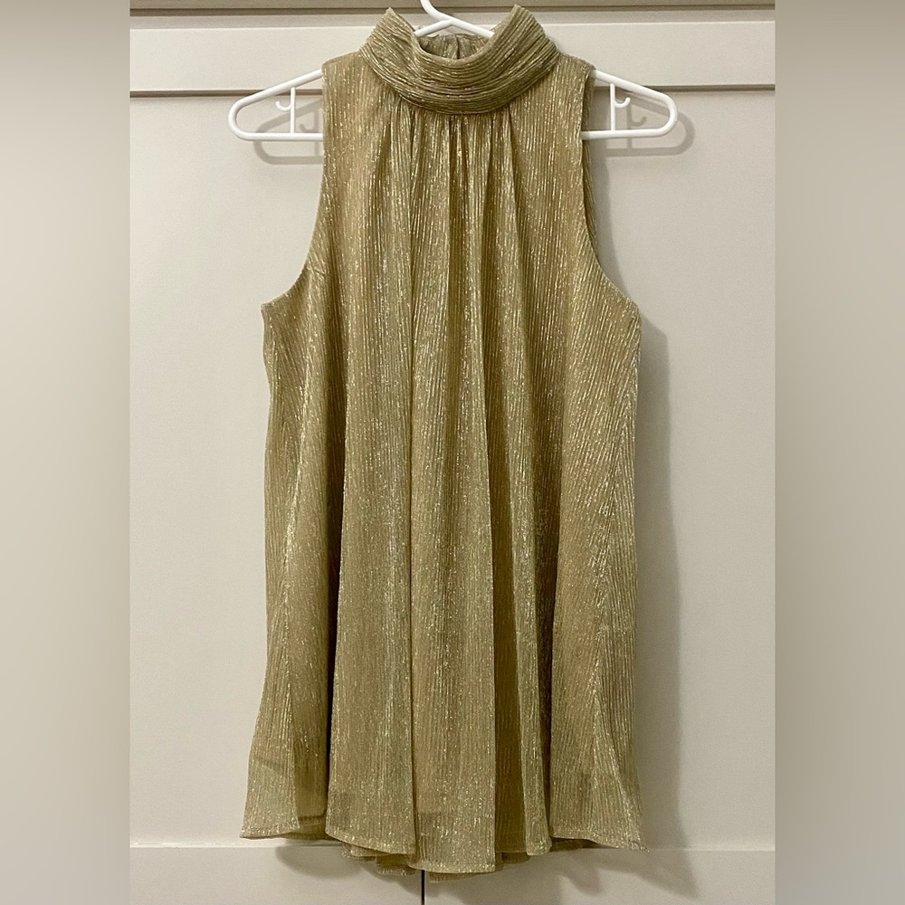 Stunning Joseph A top